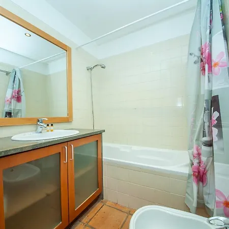 A11 - Marinapark Hill Beach Apartment *